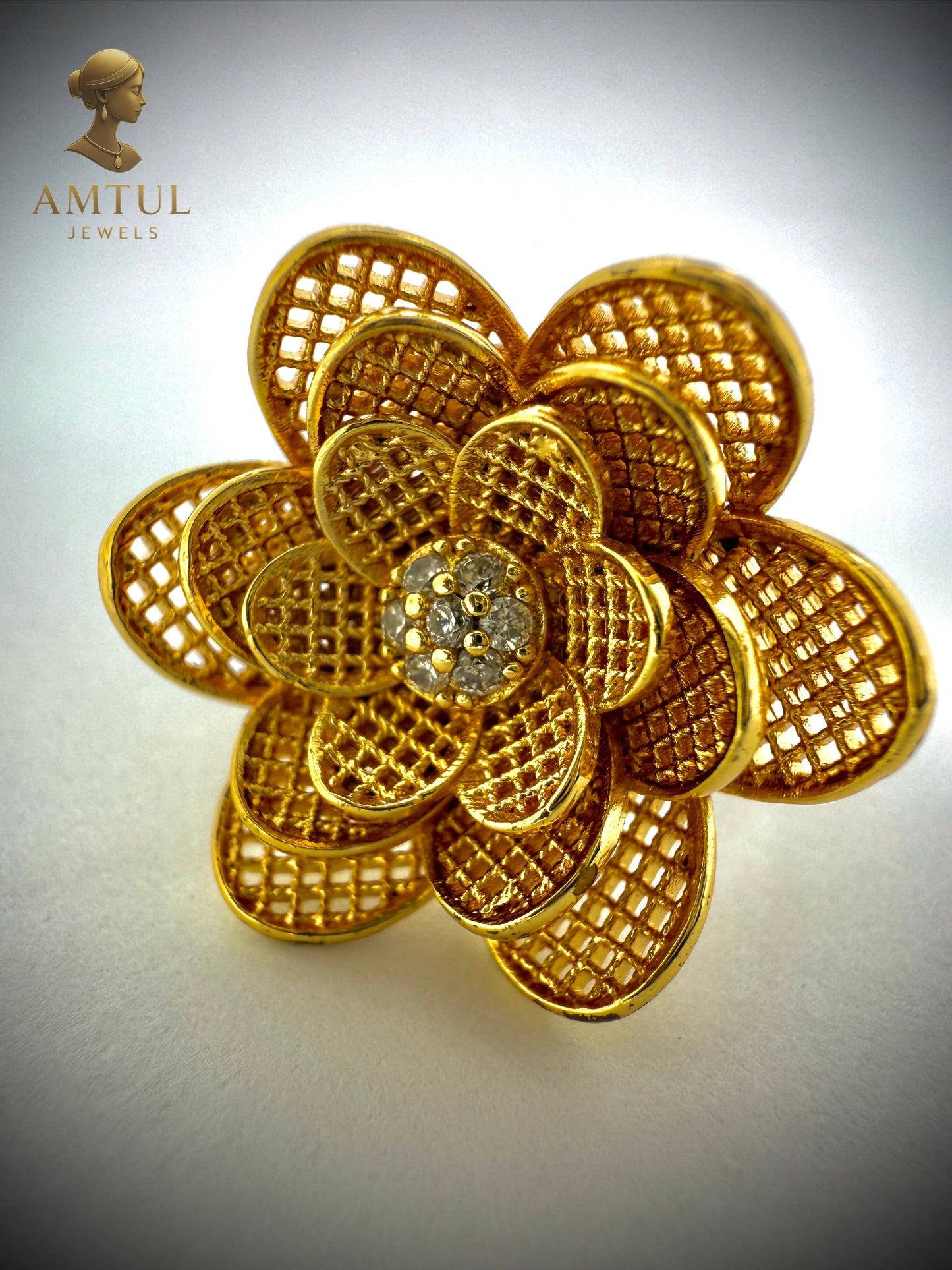 🌼Golden Bloom Ring ✨