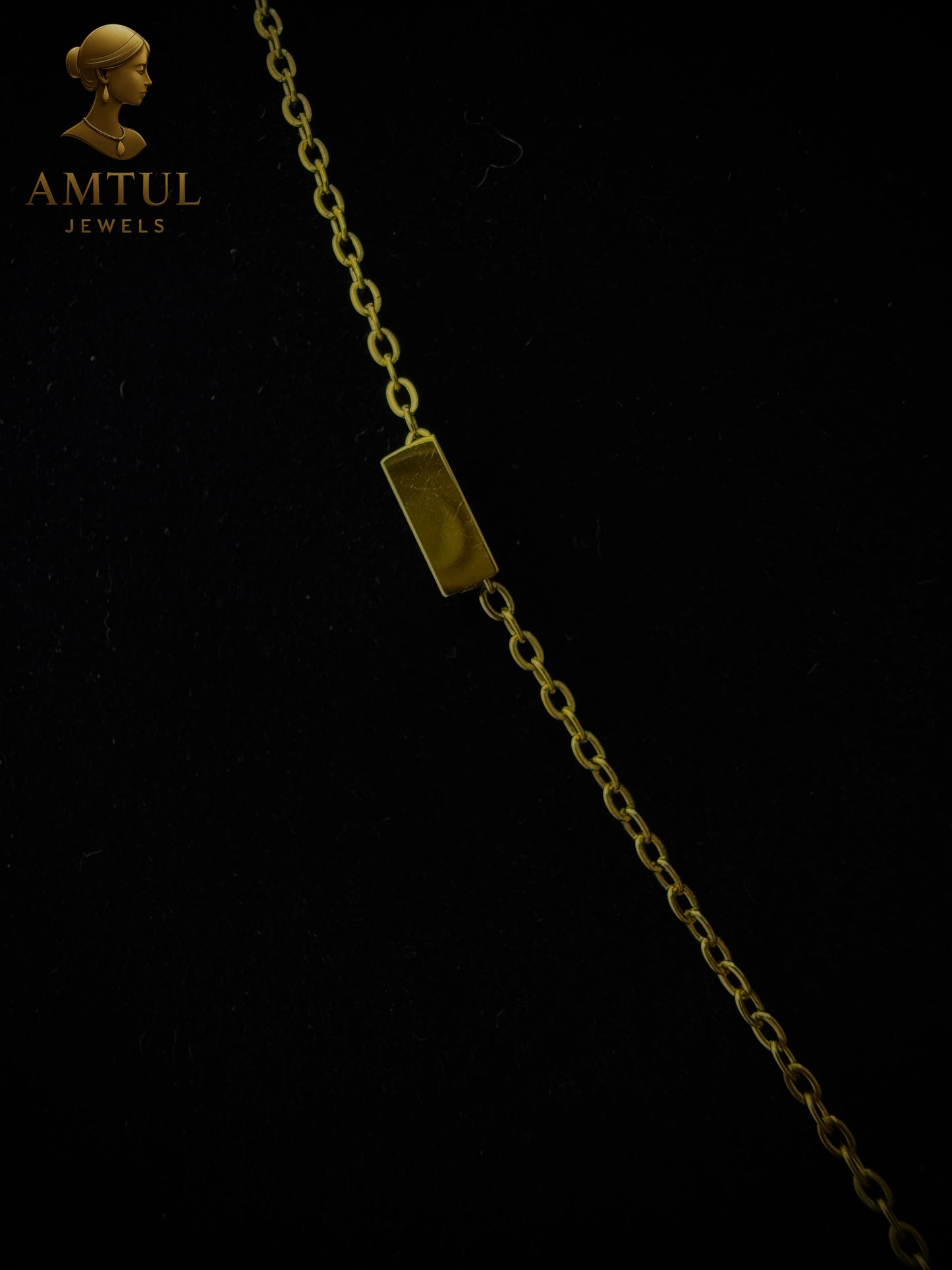 🦋 Luxury Butterfly Pendant – 18K Gold Plated