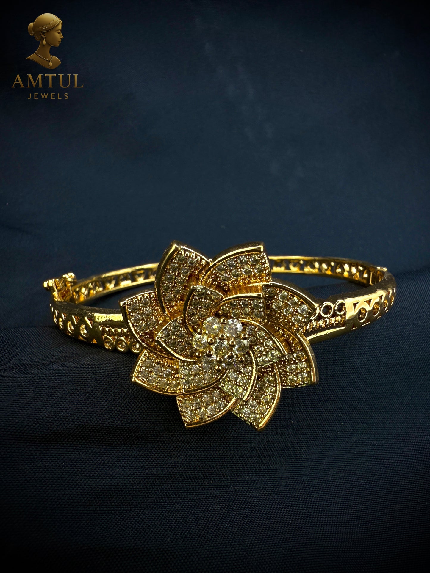 Elite Bloom Crystal Jewelry Set 🌸