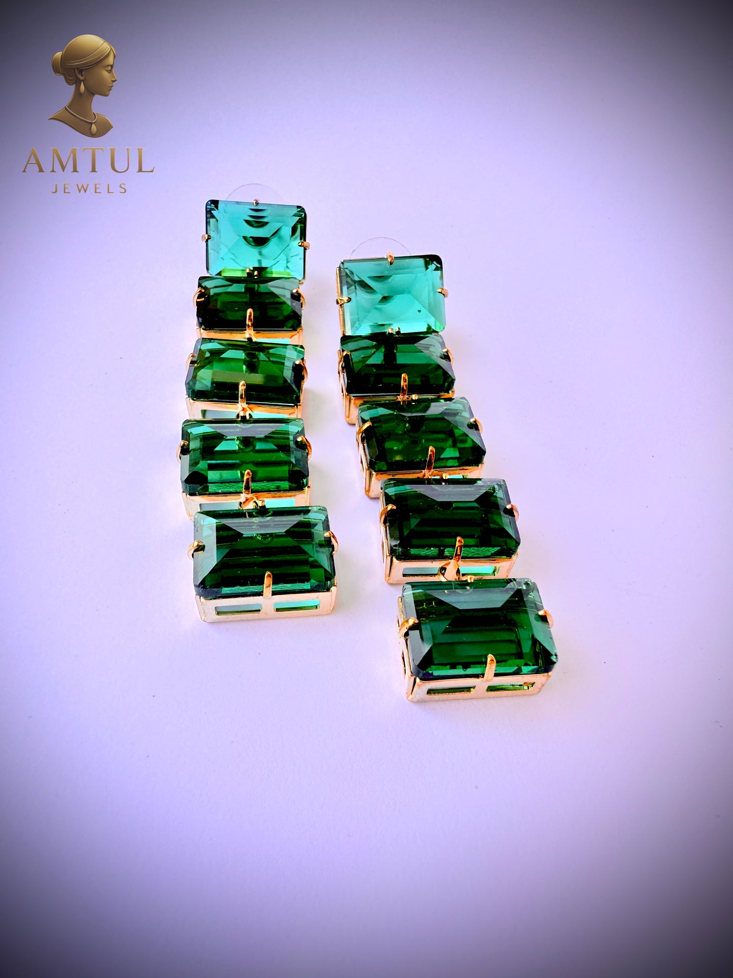 💚 Emerald Elegance Dangler Earrings 💎