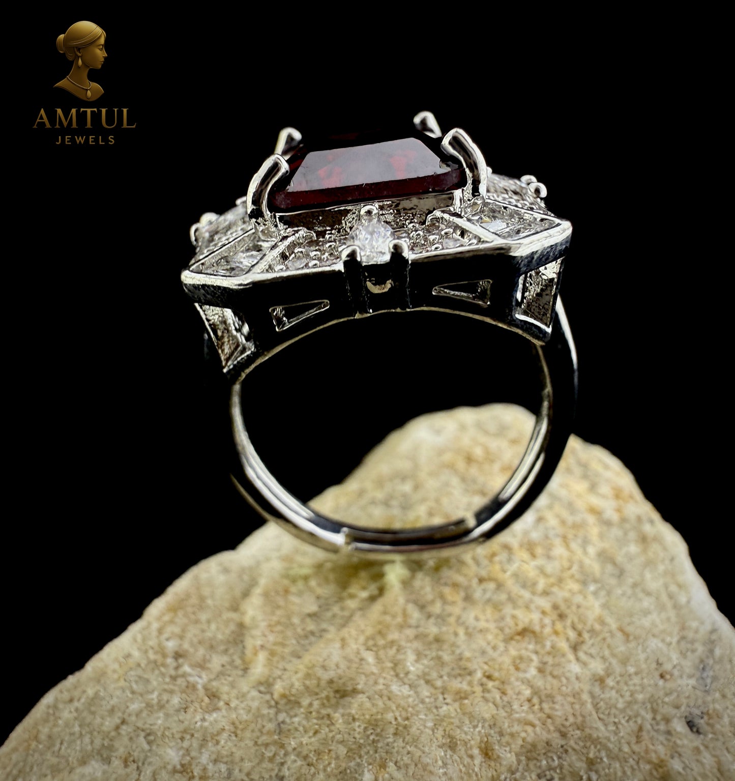 ❤Royal Ruby Elegance Ring 👑
