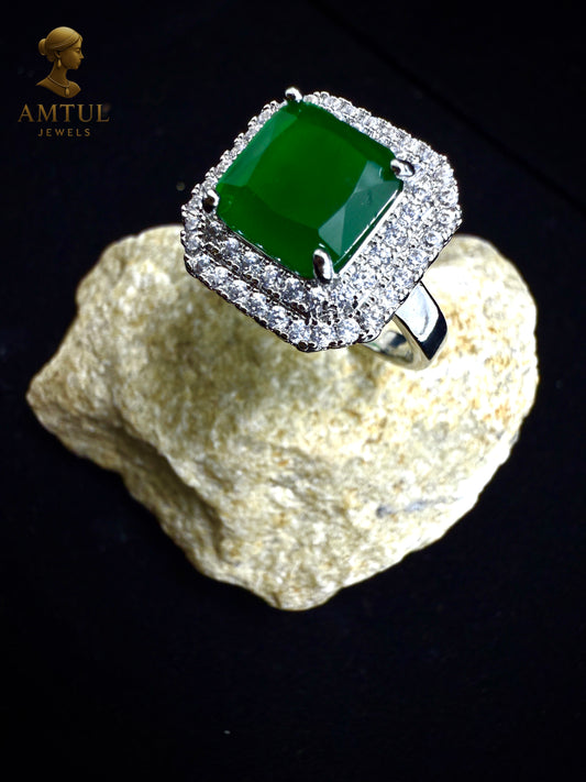 💚Emerald Queen Silver Ring 👑