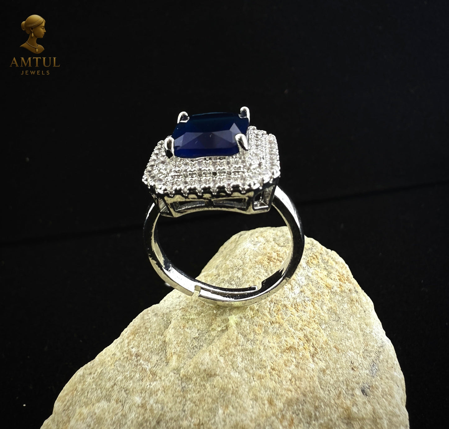 Royal Sapphire Glow Ring ✨💙