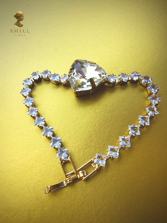 💎 Golden Heart Radiance Diamond Bracelet