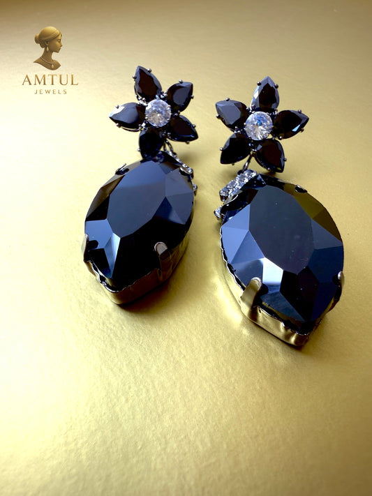 💎 Midnight Bloom Black Crystal Earrings