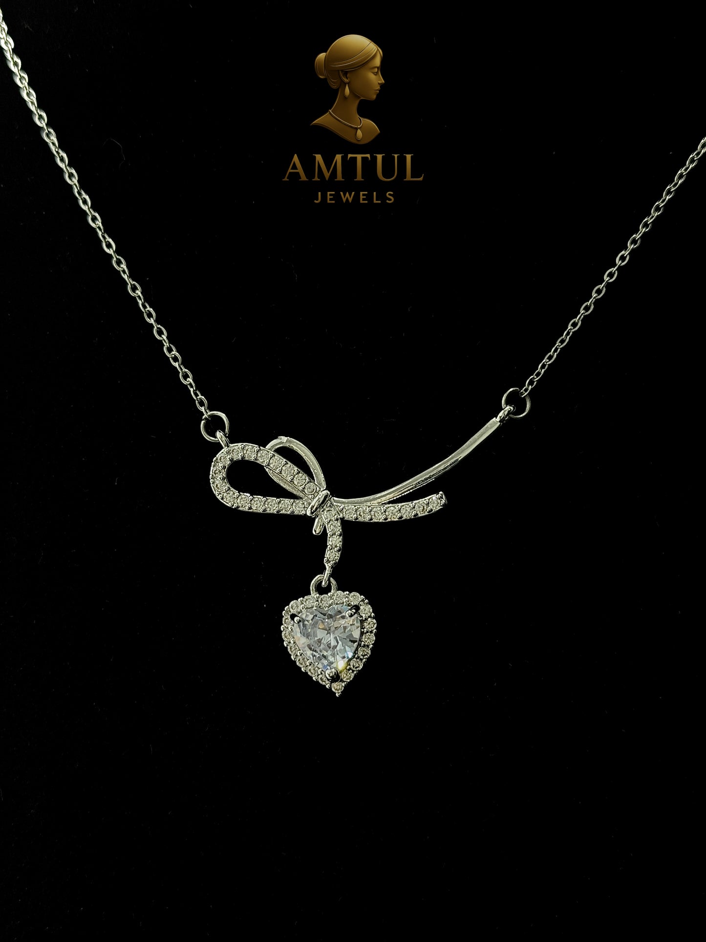 💎 Amtul Silver Blue Heart Bow Necklace 💎