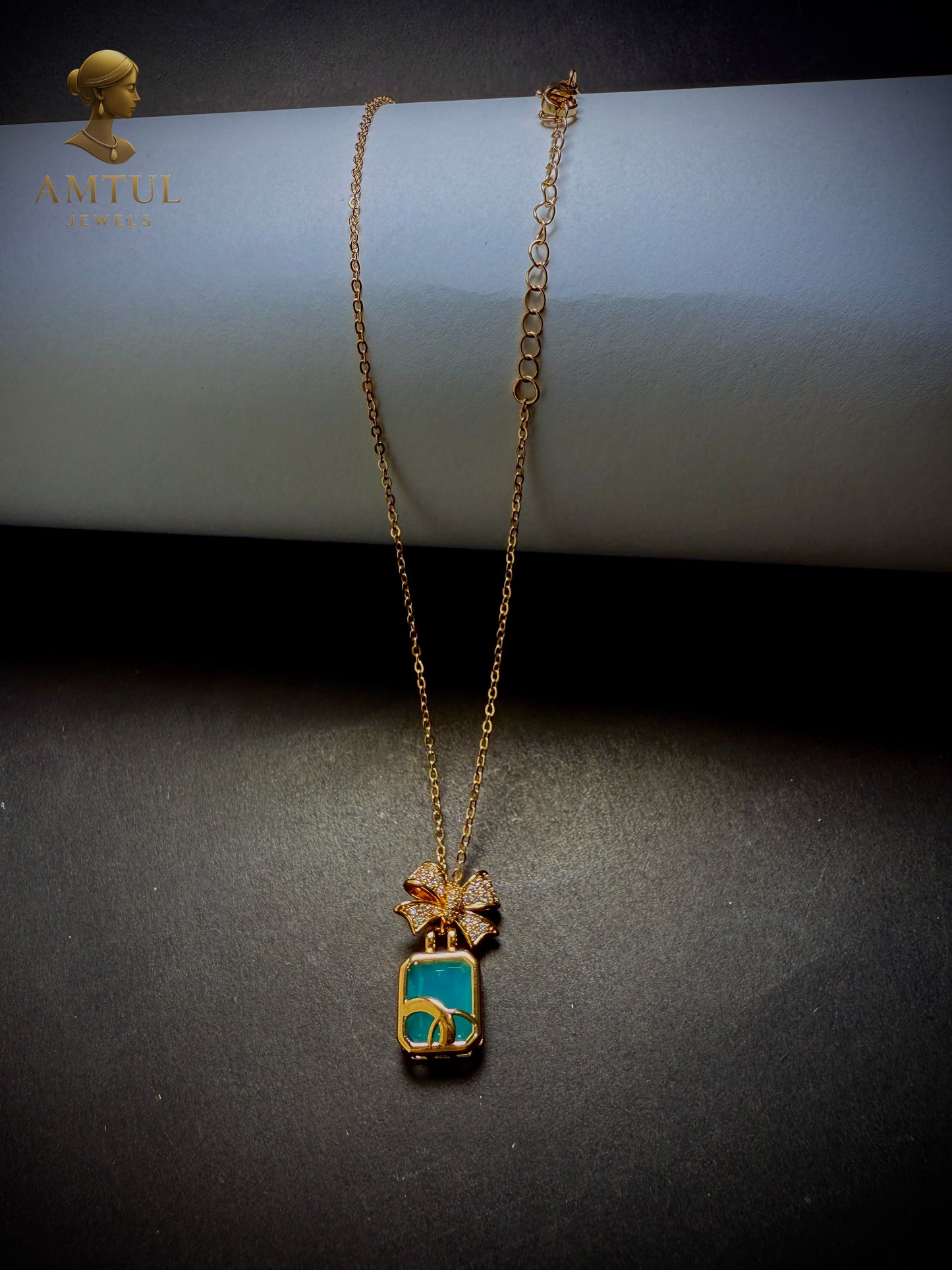 ✨ Luxury Aqua Elegance Bow Pendant Necklace – Gold Plated