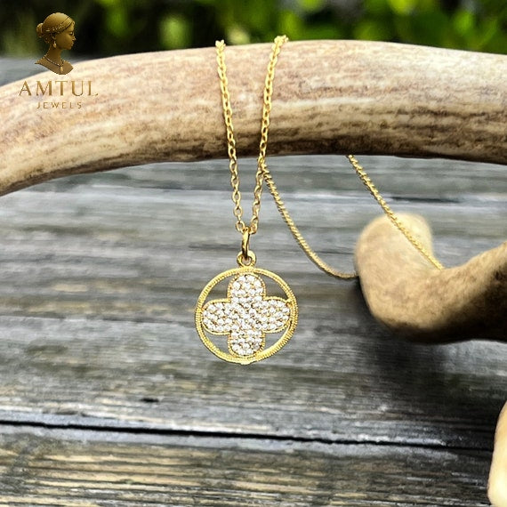 💎 Amtul Lucky Clover Diamond Gold Necklace 💎